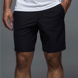 Lululemon Men’s Navy ABC 32.